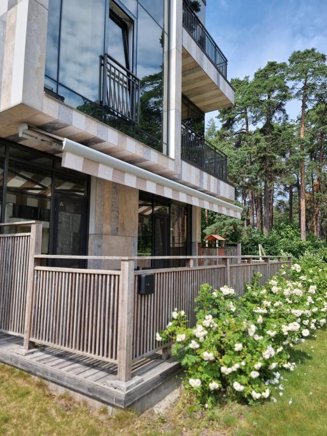 Apartamenti Romantika Apartment Jurmala Exterior photo